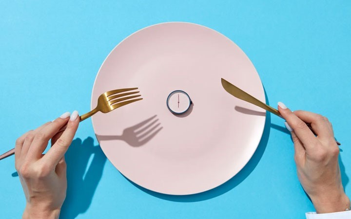 SEVEN APPROACHES TO INTERMITTENT FASTING