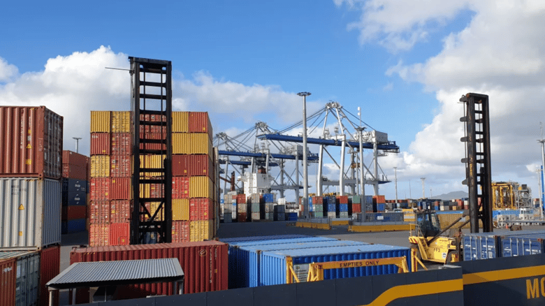 Auckland Leaders Oppose 35-Year Ports of Auckland Lease