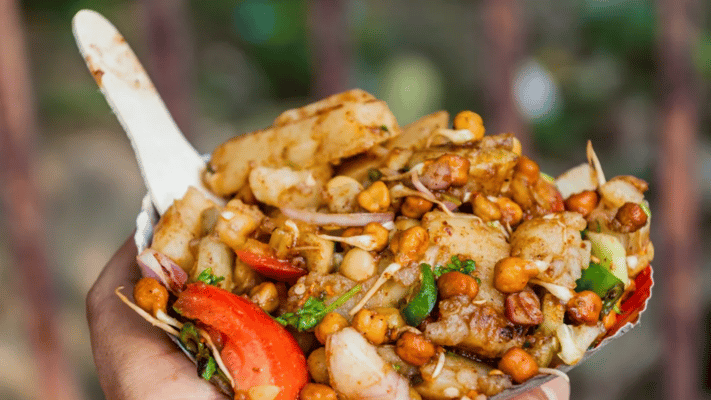 New Zealanders are witnessing a boom in Indian food trucks serving street delicacies uncommon to traditional Indian restaurants.