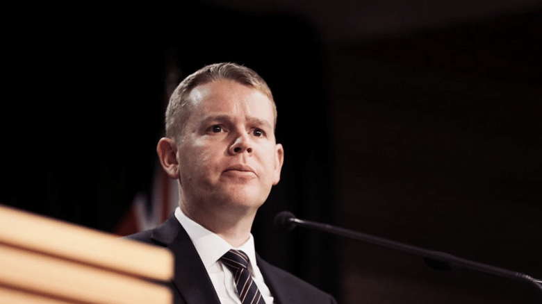 Govt's 'wheels are falling off already': Hipkins