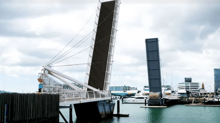 A pedestrian bridge that links Auckland's Viaduct to a strip of waterfront restaurants is broken and stuck in the up position