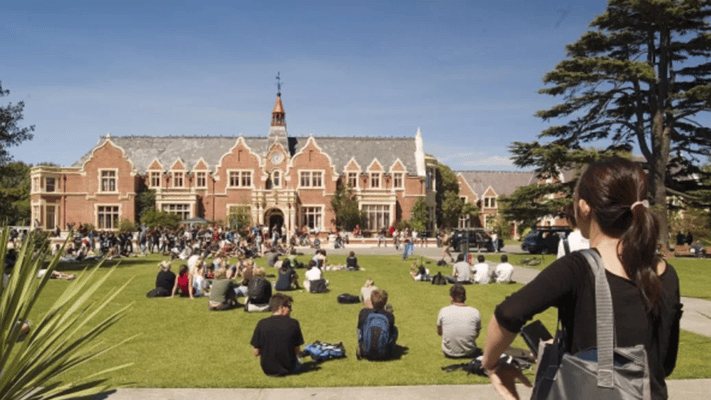 Universities concerned as visa frustrations from Indian students remain high