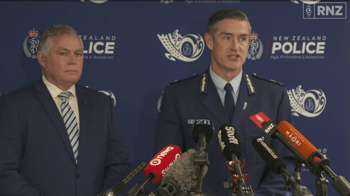 Police Commissioner Announces New 'National Gang Unit'