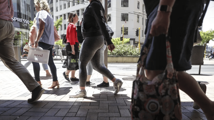 Inflation dips to 3-year low in NZ