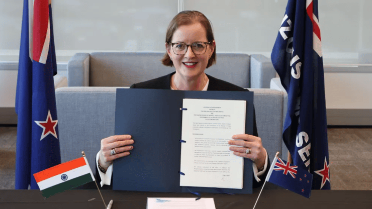 New Zealand has signed a customs cooperation arrangement with India in a bid to bolster trade between the two countries.