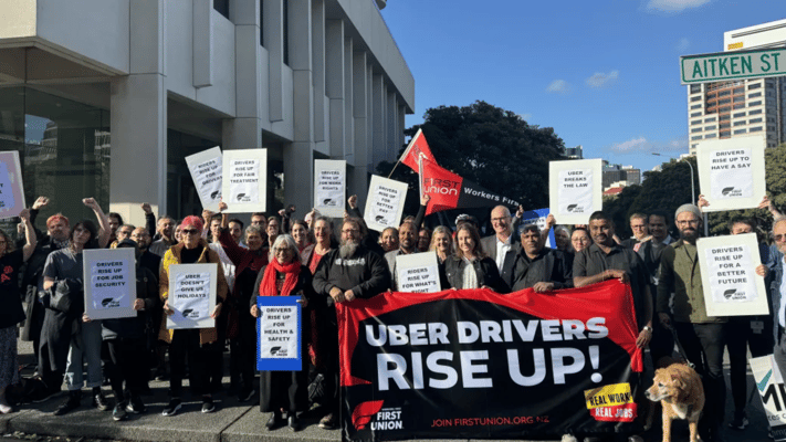 Court dismisses Uber's appeal arguing drivers are employees, not contractors