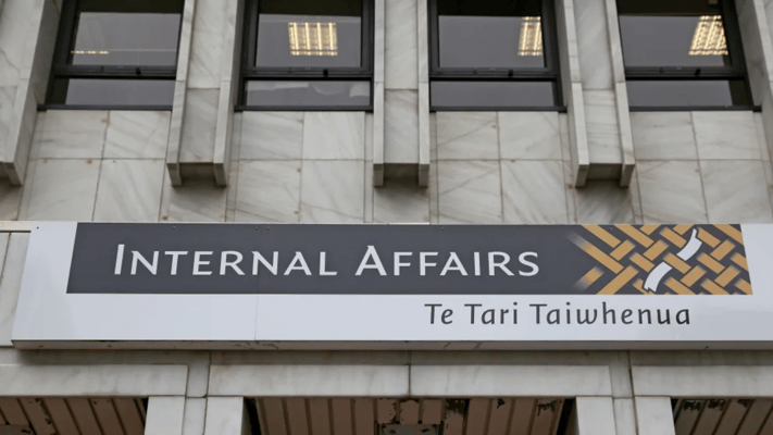 The Department of Internal Affairs (DIA) is warning the public about unofficial websites over-charging for citizenship services.
