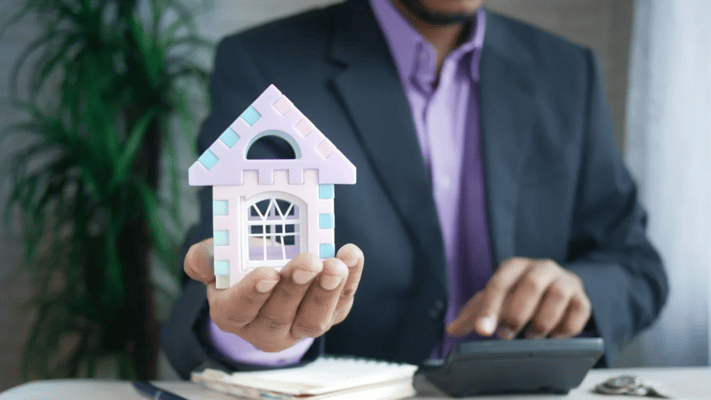 Property investors warned about 'one-bank trap'