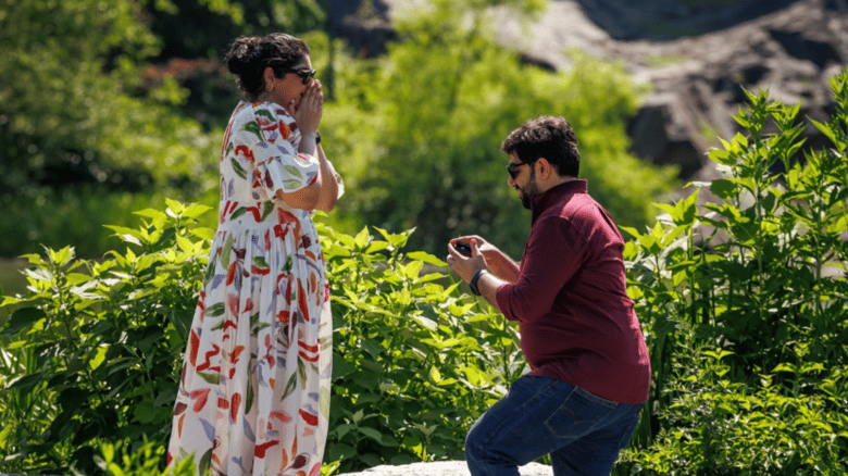 Anshula Kapoor Announces Engagement
