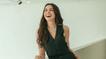 Anne Hathaway Drops First Look From 'The Devil Wears Prada 2'