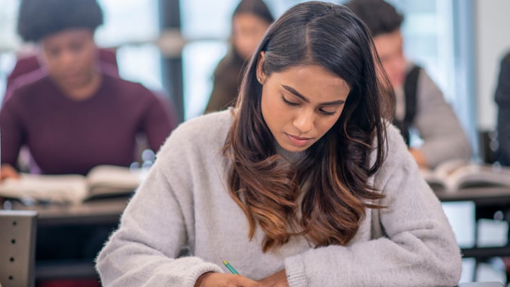 Govt Sets $7.2B Goal for International Education Sector by 2034