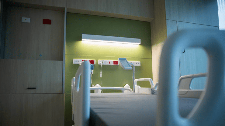 The central health agency is asking hospitals to save more than $80m by July as part of a nationwide cost-cutting drive, according to figures sourced by RNZ.