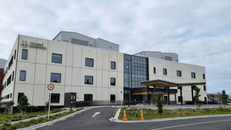 New Auckland Surgical Building Can't Open Due To Lack Of Staff