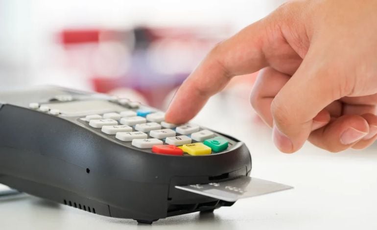 Eftpos Tipping Putting Pressure On Customers: Restaurant Owners