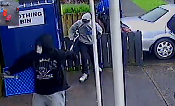 Dairy store in New Lynn robbed armed with parts of a crutch
