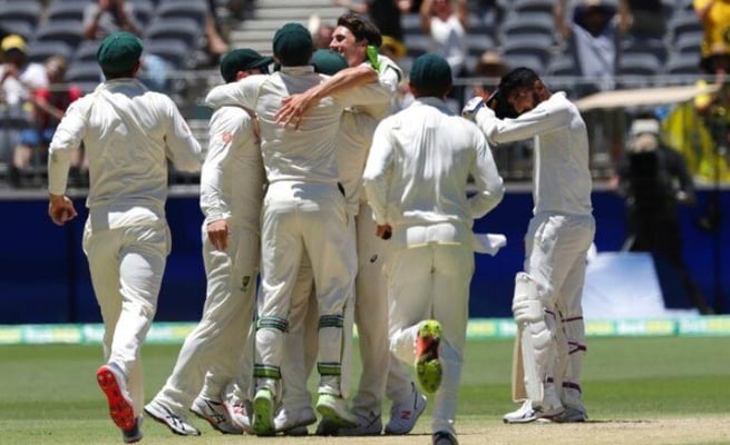 Australia defeat India in second Test