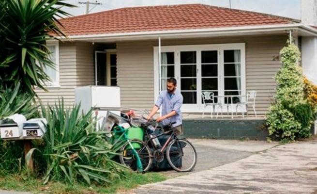 Auckland Council: Time to book your inorganic collection!