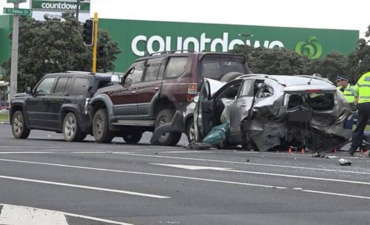 Police seeking information on fatal crash in Golflands