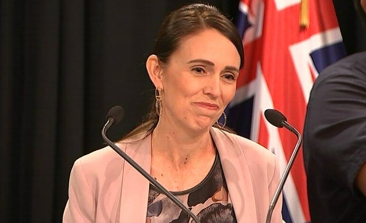 Government calls time on ticket scalpers