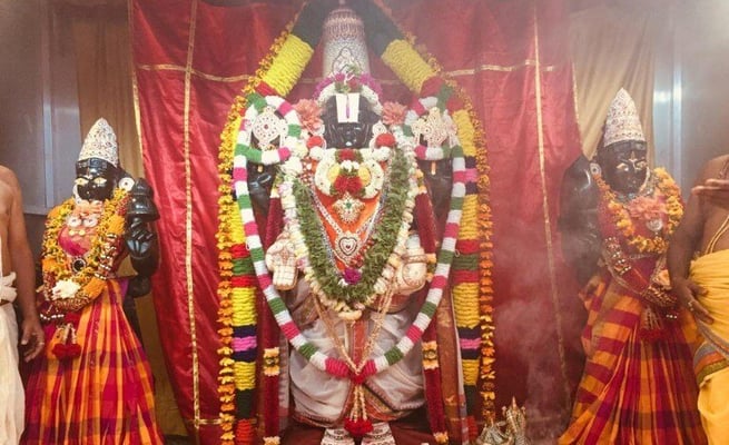 Devotees throng Sri Balaji Temple to mark fourth anniversary