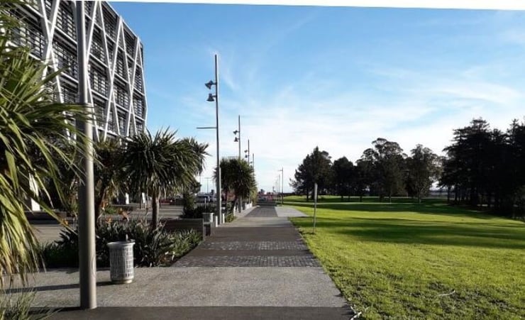 Kiosk at Hayman Park playground available for lease