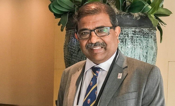 Starship surgeon Vipul Upadhyay conferred top award
