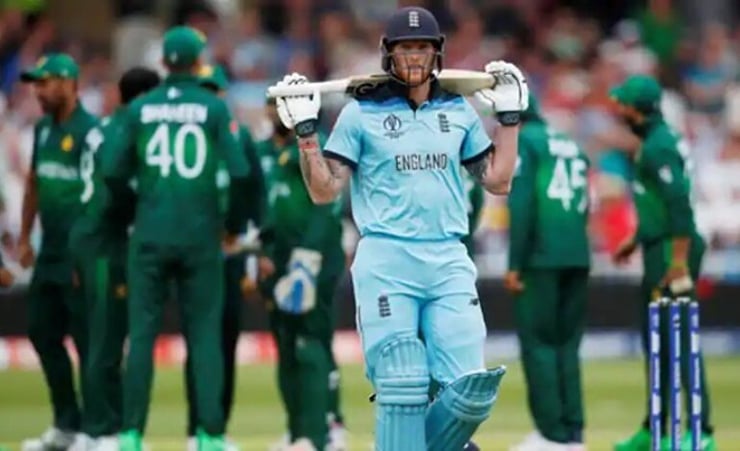 Pakistan roar back despite England's Root and Buttler score tons