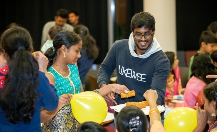 Dunedin Tamils’ noble gesture on Eid initiates novel project for students