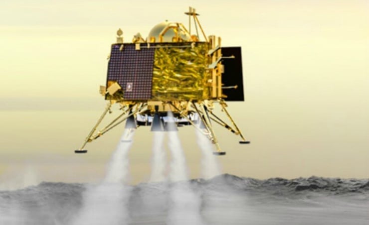 Setback to moon mission as link to lander lost