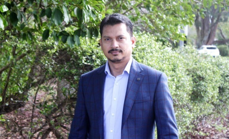 Independent candidate Aadil Basha bats to be the voice of the community