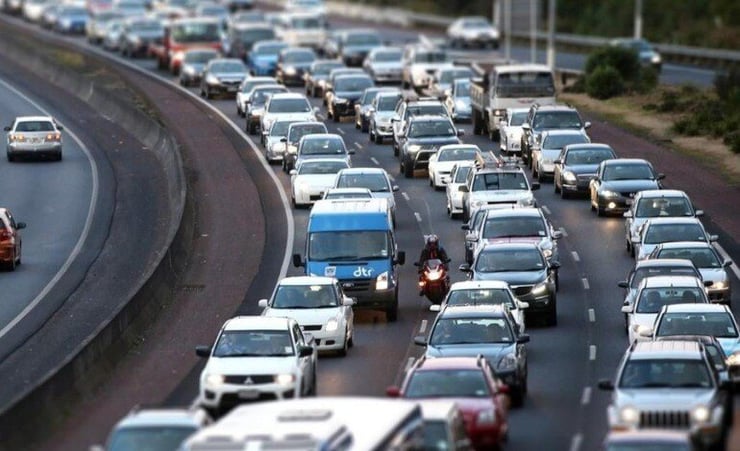 Motorists urged to plan ahead on Anniversary Weekend