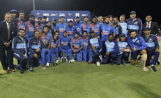 Shastri leads applause for Team India's clean sweep against Black Caps