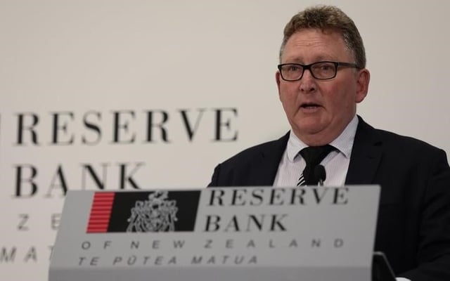 Reserve Bank announces emergency official cash rate cut