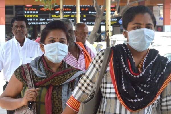 Face mask compulsory in Delhi, even in cars