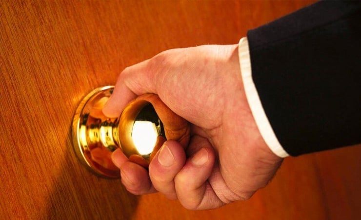 Doorknobs that can instantly kill deadly bacteria in the offing
