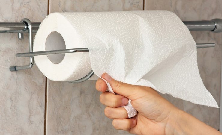 Paper towels more effective than hand dryers at removing viruses