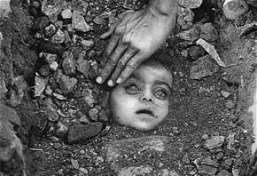 US makes BP pay, ignores Bhopal