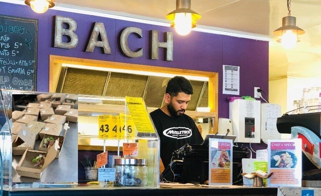 Indian restaurateur in New Plymouth gives back to community by offering $5 lunch meals