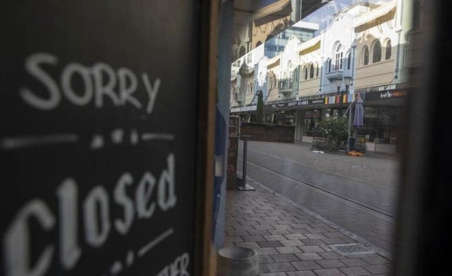Covid-19: Decision looms on moving to alert level two