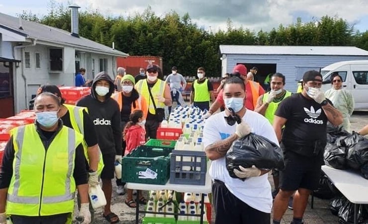 Sikh community partners with Ngaruawahia Maori leadership in distribution of food bags and forging stronger ties