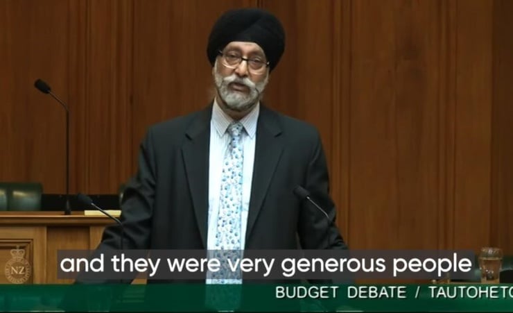 NZ parliament acknowledges Indian community’s generosity in feeding thousands of needful people during AL 4 lockdown