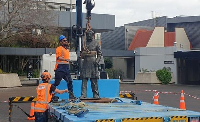 The statue of Captain John Hamilton removed by Hamilton city