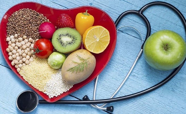 Cut down cholesterol naturally with these super foods