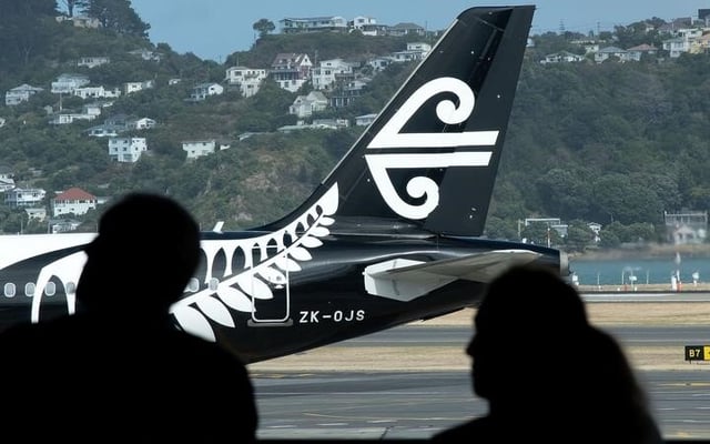 Air NZ putting a temporary hold on new international bookings to NZ