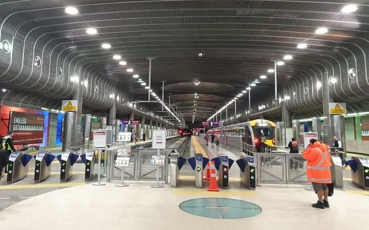Covid-19 live updates: Auckland prepares to return to alert level 3, wider NZ to alert level 2