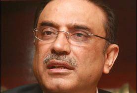 Shoes hurled at Pak president Zardari in UK