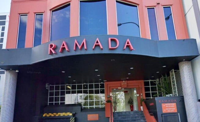 Person in Auckland quarantine hotel attempts escape using bedsheet rope