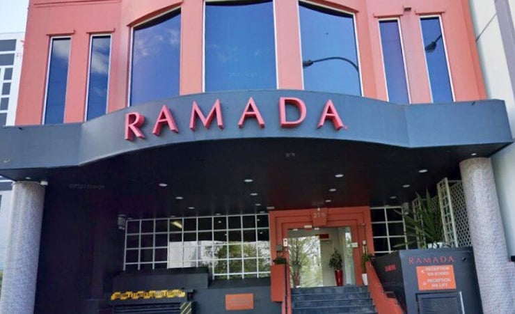 Person in Auckland quarantine hotel attempts escape using bedsheet rope