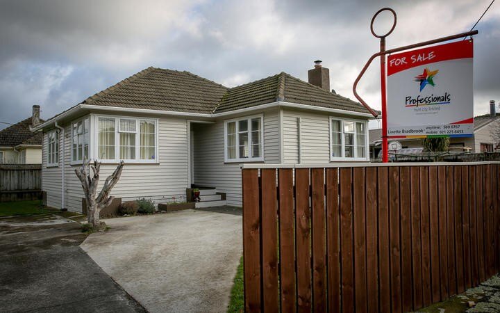 Expert Feature: Getting on the Property Ladder