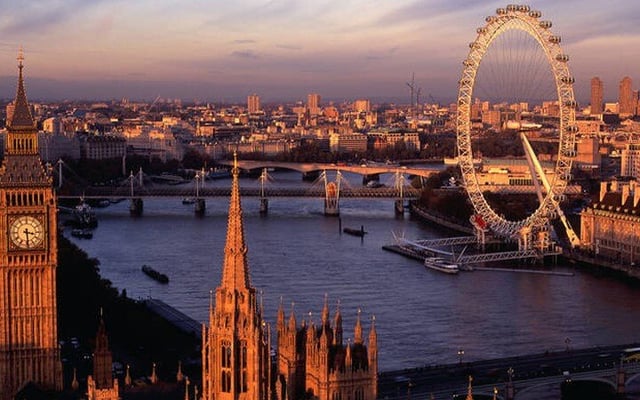 UK's official tourism agency predicts first signs of recovery